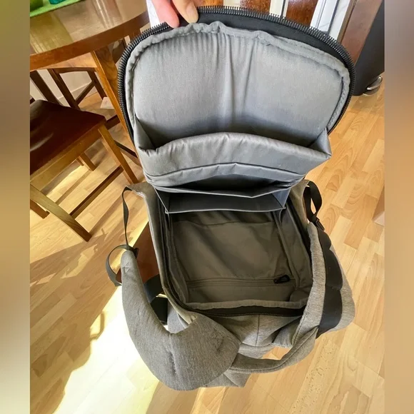 ? Cote & Ciel Isar M EcoYarn Grey backpack luggage carryon display picture 2